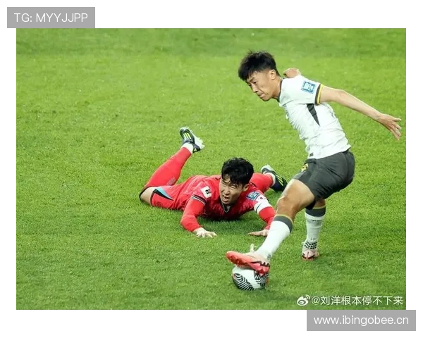 刘洋今天又不是打比赛，居然在饭桌上把碗拍桌子了？这脾气真是明星级别的狠！