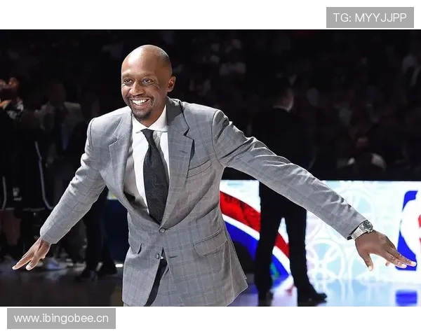 贾森·特里擅长无球跑动与三分命中率显著优于队友